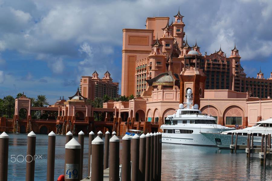 Bahamas Yacht Rentals Luxury Yacht Charters in Nassau